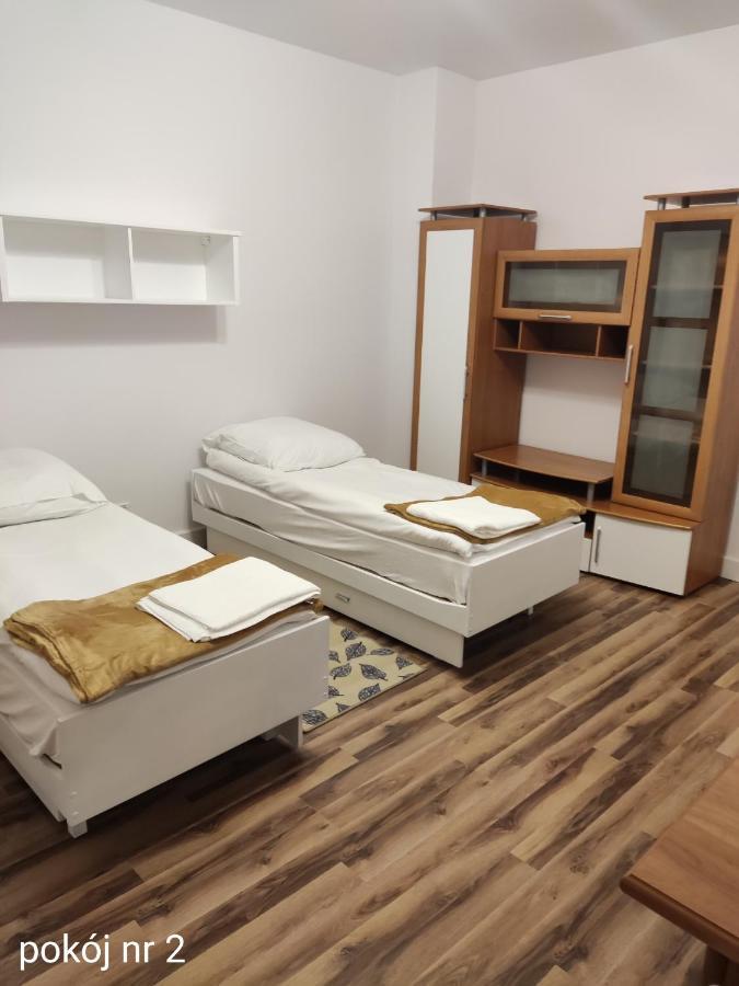 Mieszkanie Blisko Targow Poznanskich Apartment ภายนอก รูปภาพ