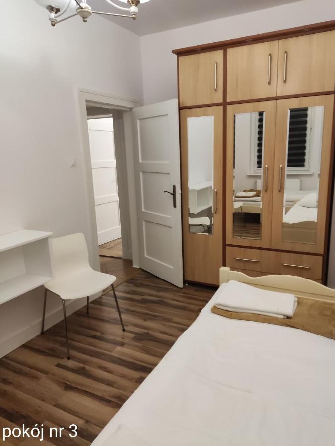 Mieszkanie Blisko Targow Poznanskich Apartment ภายนอก รูปภาพ